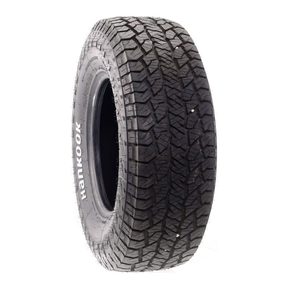 Driven Once LT 285/70R17 Hankook Dynapro AT2 Xtreme 121/118S E - 15.5/32 - Image 1