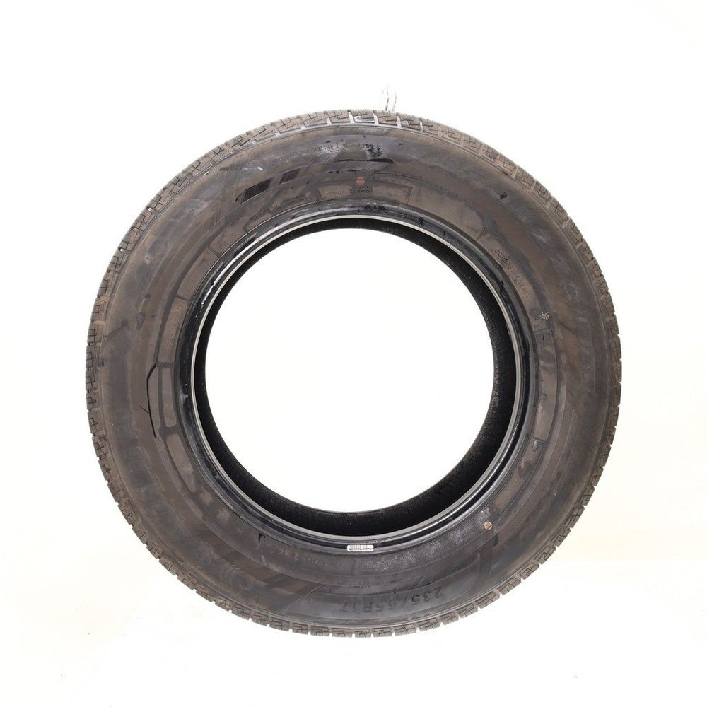 Set of (2) Used 235/65R17 Sailun Atrezzo Tcon 104H - 7-8/32 - Image 6