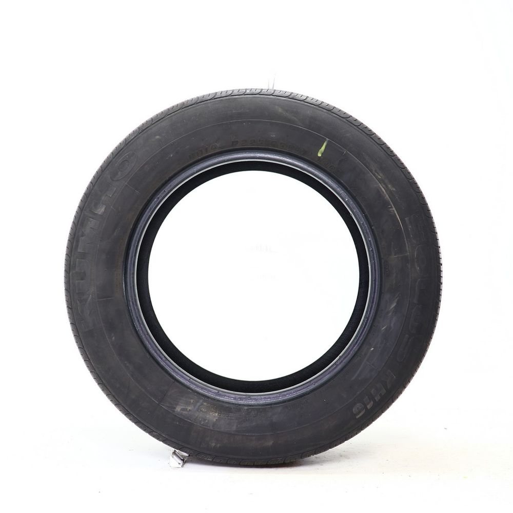 Set of (4) Used 225/65R17 Kumho Solus KH16 100H - 5-6.5/32 - Image 3