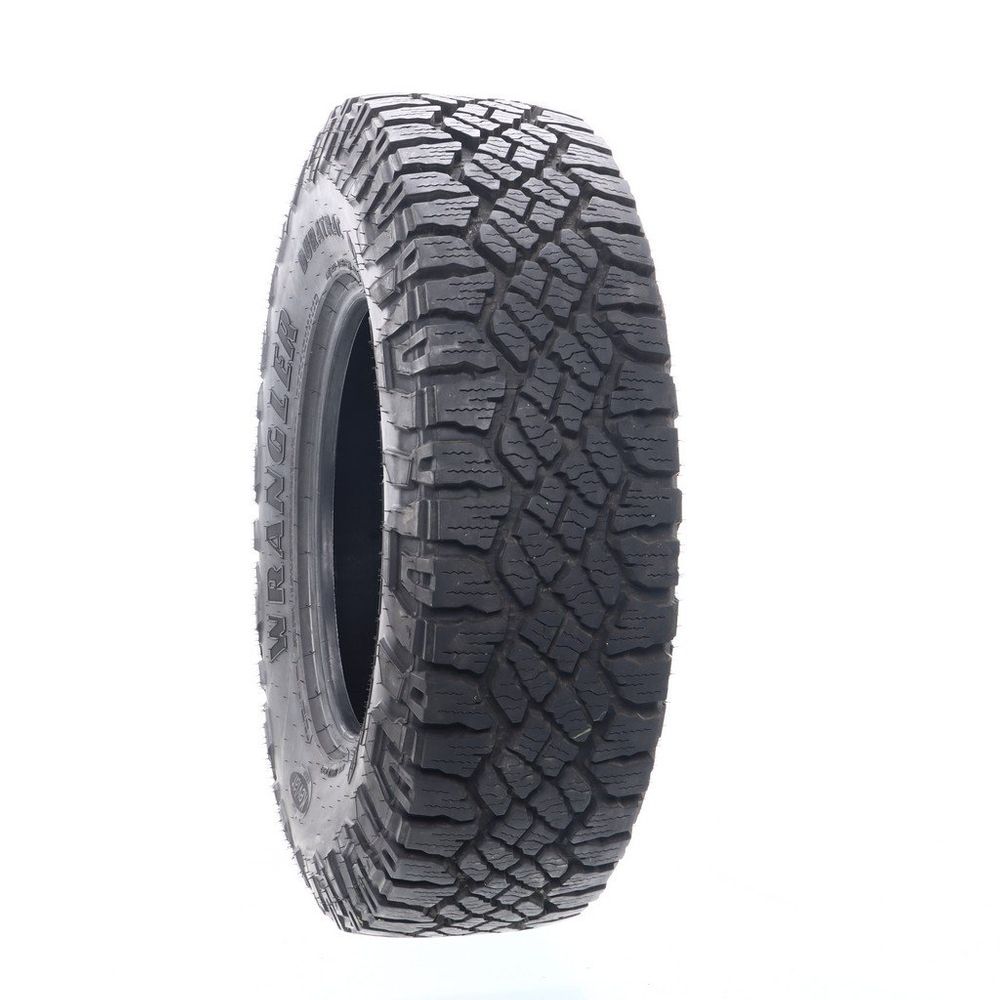 Used LT 285/75R18 Goodyear Wrangler Duratrac RT Kevlar 129/126S E - 17/32 - Image 1
