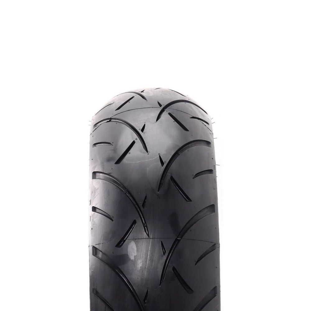 New 200/50R18 Metzeler Marathon Ultra ME 888 M/C 82H - Image 2