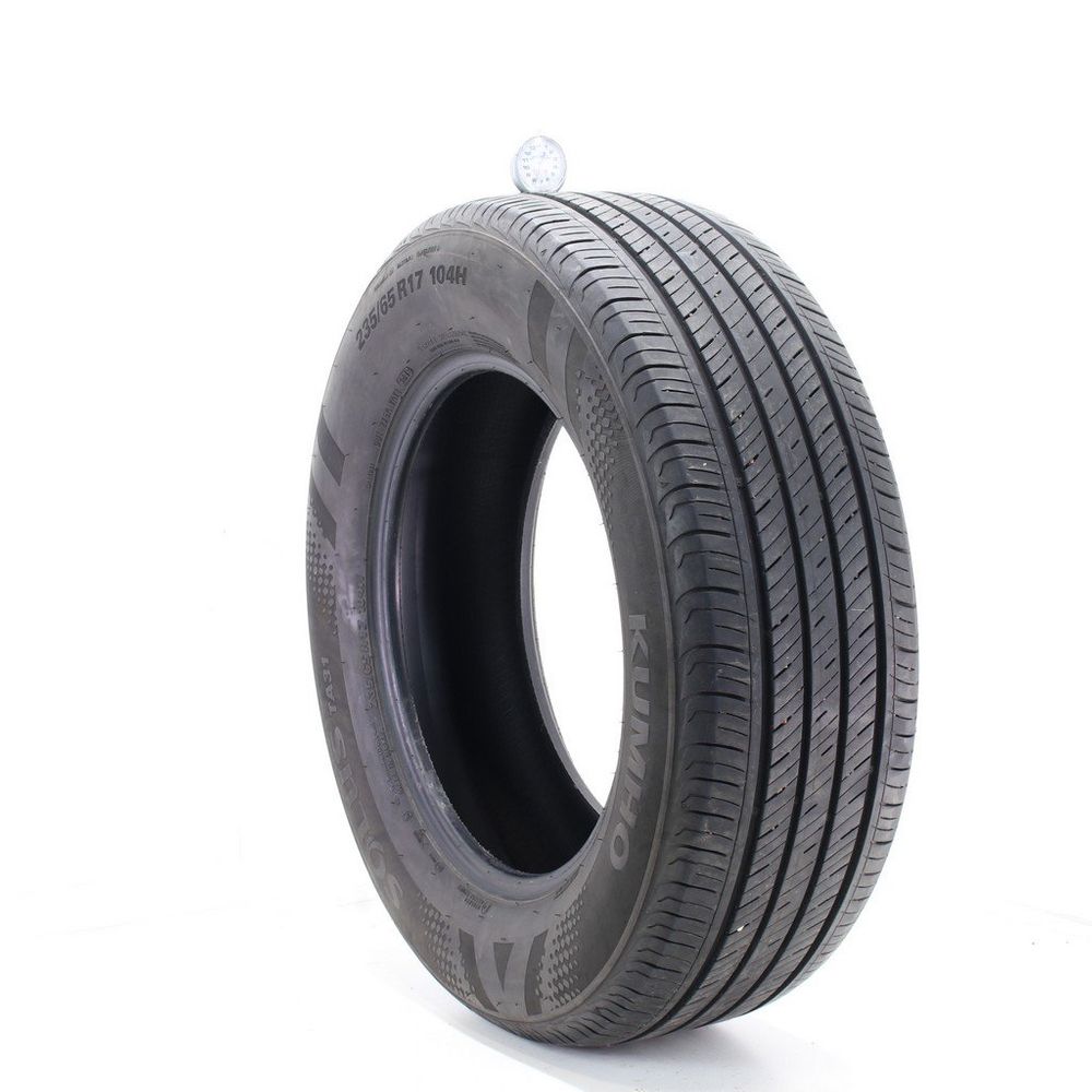 Set of (2) Used 235/65R17 Kumho Solus TA31 104H - 7.5-8/32 - Image 1