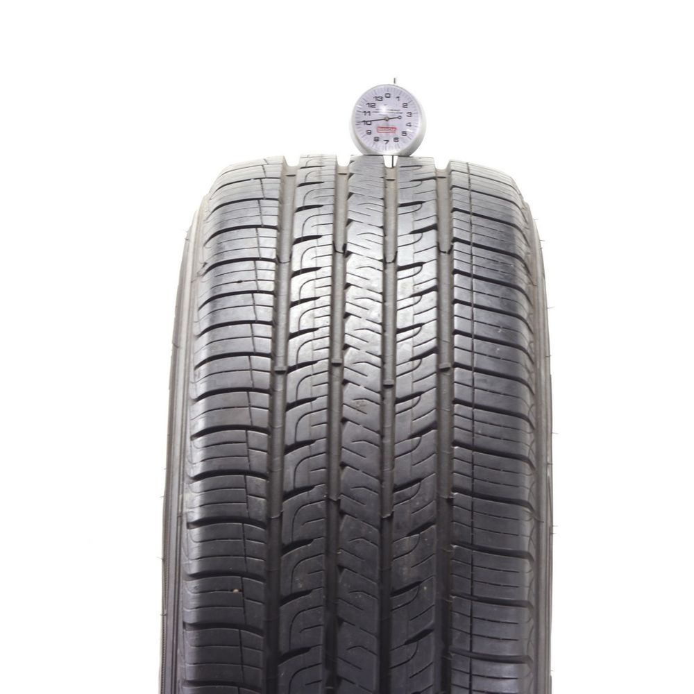 Used 235/65R17 Goodyear Assurance Comfortred Touring 104H - 10/32 - Image 2
