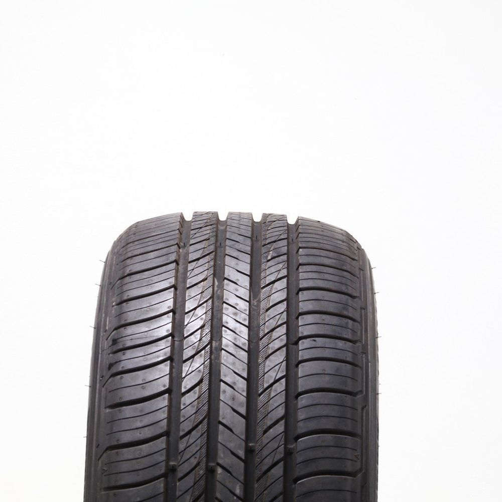 New 235/50R19 Kumho Crugen HP71 103V - Image 2