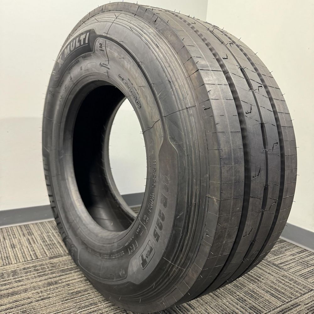Set of (2) New LT 11R22.5 Michelin X Multi 2 Evolution T FRT 148/145L H - 21/32 - Image 1