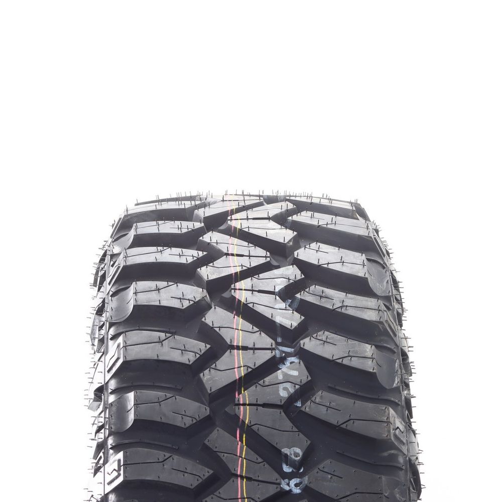 Set of (4) New LT 275/70R18 Kumho Road Venture MT71 125/122Q E - Image 2