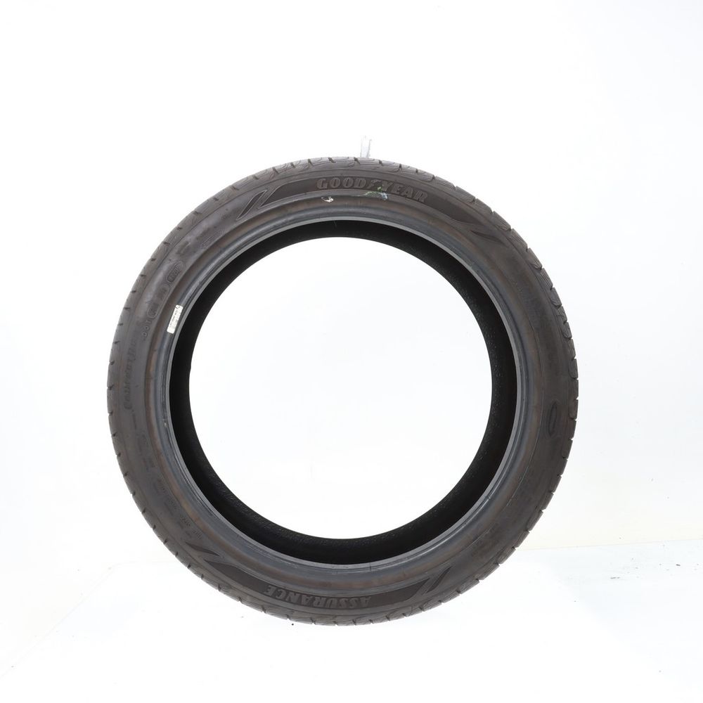 Used 235/40R19 Goodyear Assurance ComfortDrive 96V - 9/32 - Image 3
