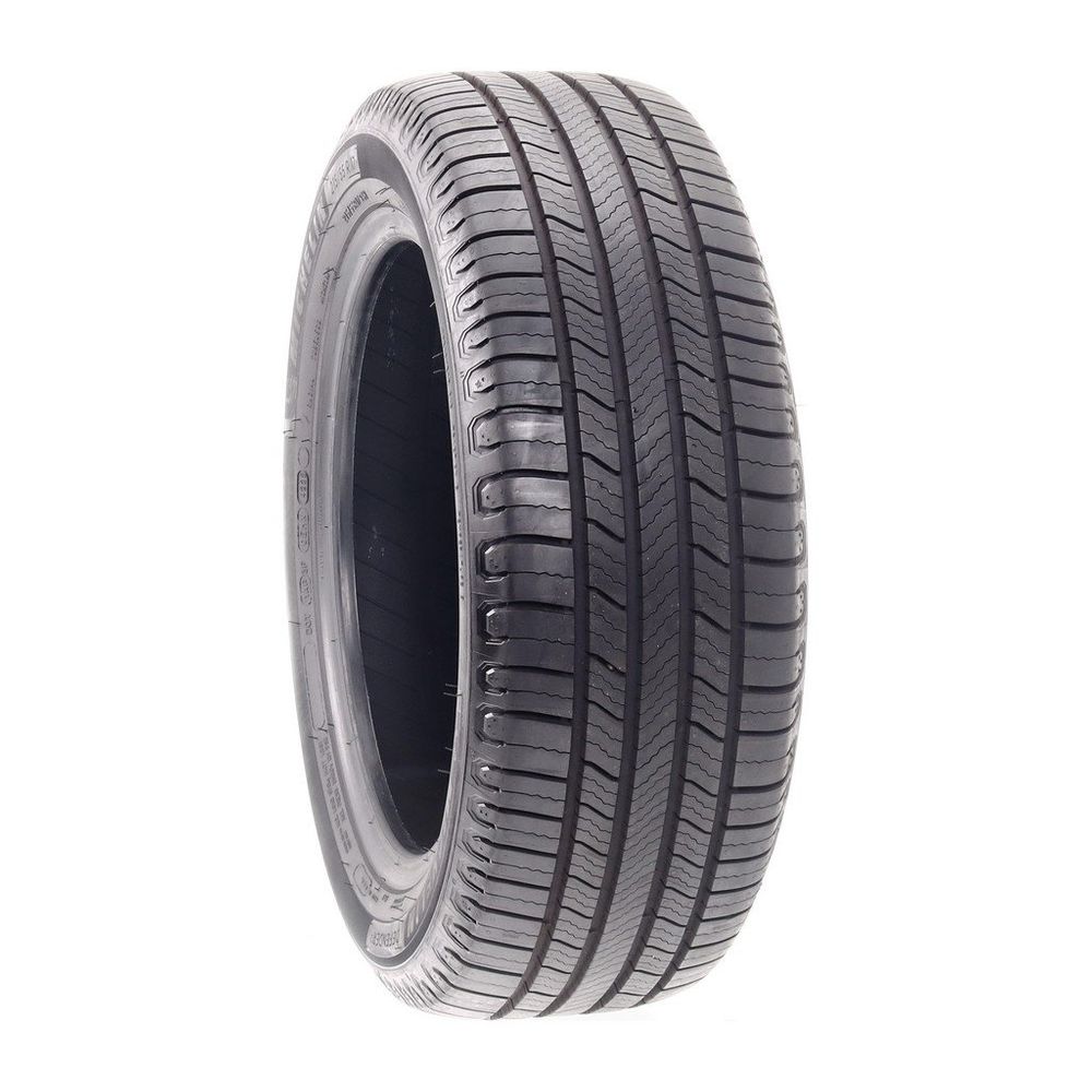 Driven Once 215/55R17 Michelin Defender 2 94H - 10/32 - Image 1