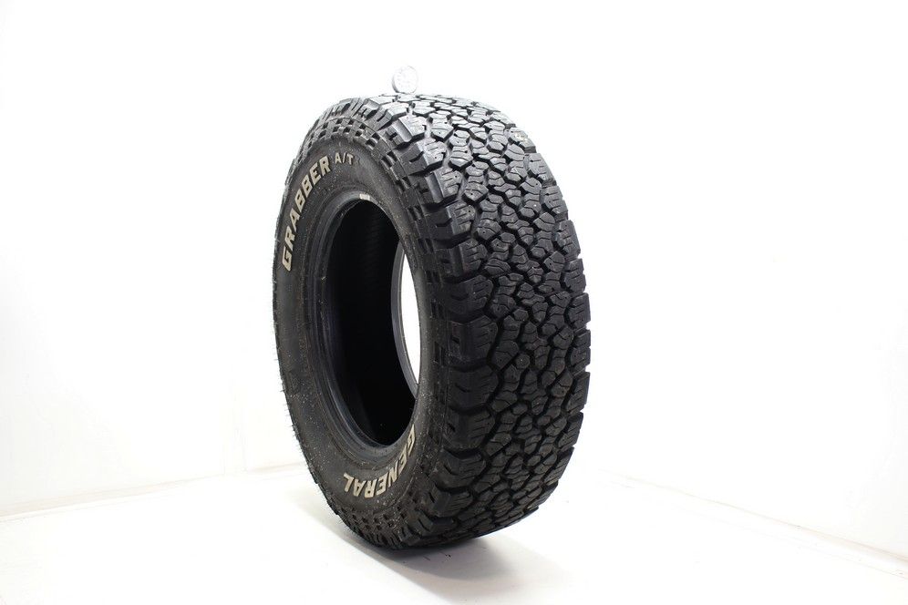 Used LT 265/70R17 General Grabber ATX 121/118S - 12.5/32 - Image 1