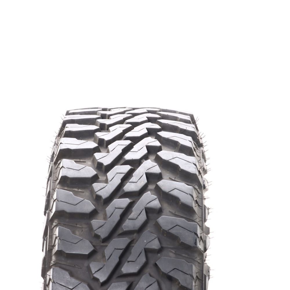 Used LT 275/65R18 Yokohama Geolandar M/T G003 123/120Q E - 17/32 - Image 2