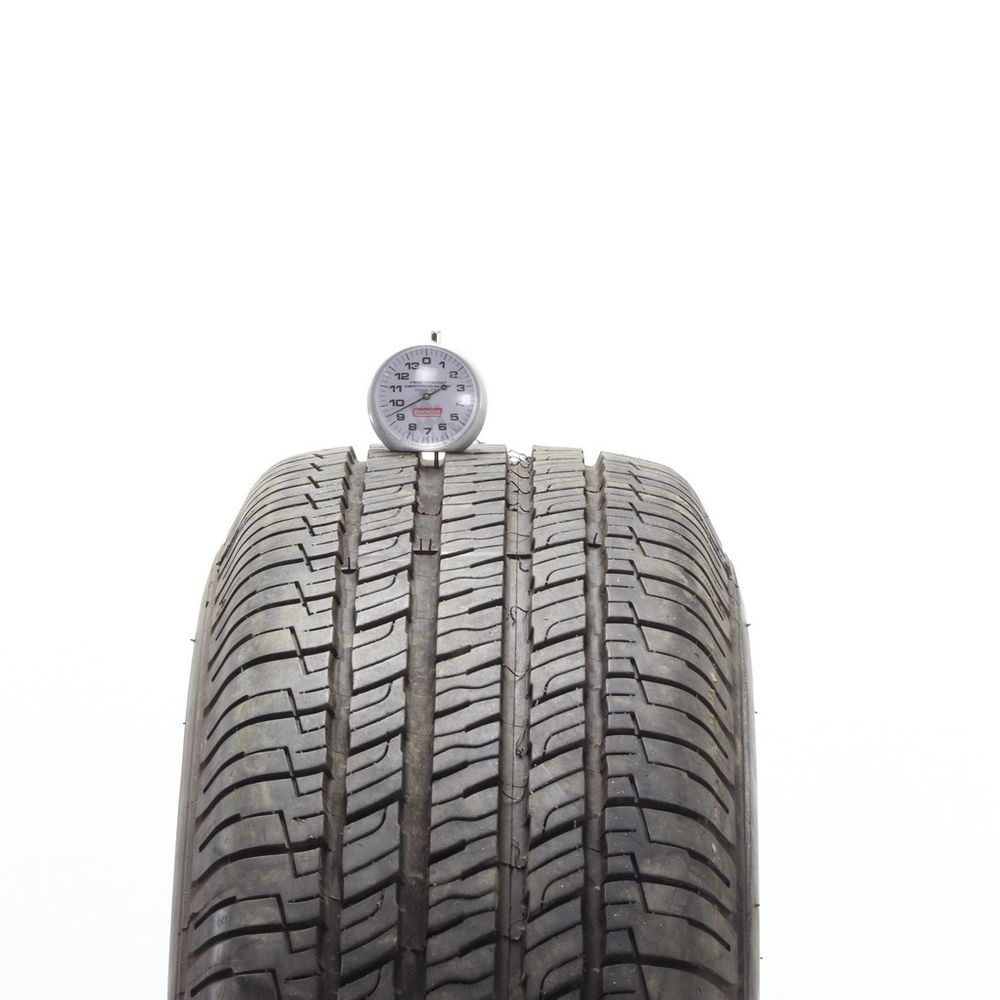 Used 235/70R16 Uniroyal Laredo Cross Country Tour 106T - 9/32 - Image 2
