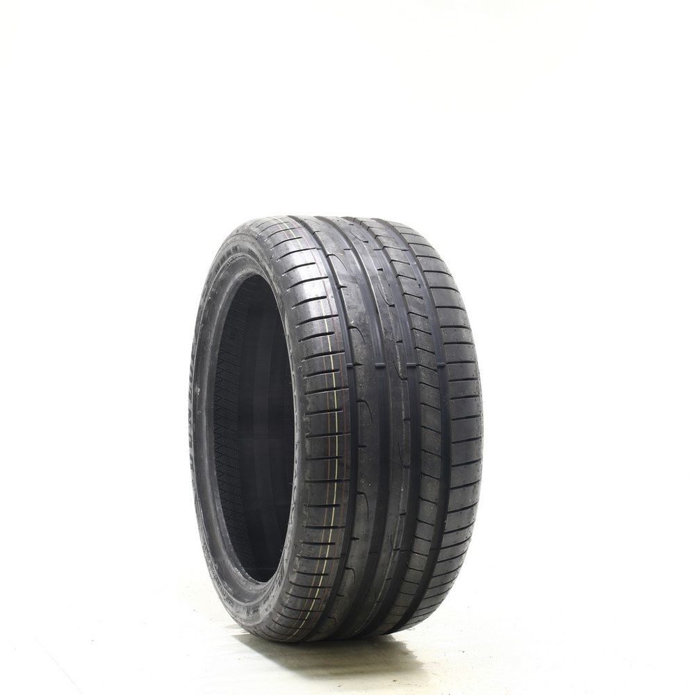 Set of (2) New 255/35ZR18 Dunlop Sport Maxx RT2 94Y - 10/32 - Image 1