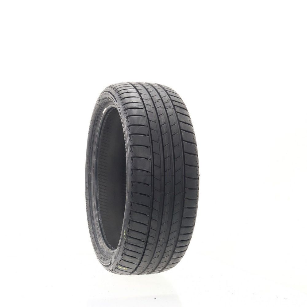 Driven Once 225/40R19 Bridgestone Turanza T005 MO 93W - 9.5/32 - Image 1