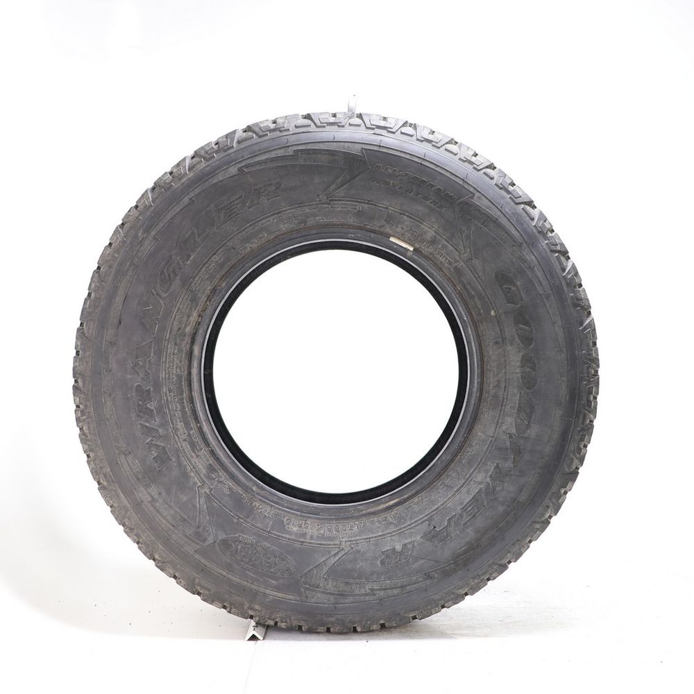 Used LT 265/75R16 Goodyear Wrangler All-Terrain Adventure Kevlar 123/120R E - 9/32 - Image 3