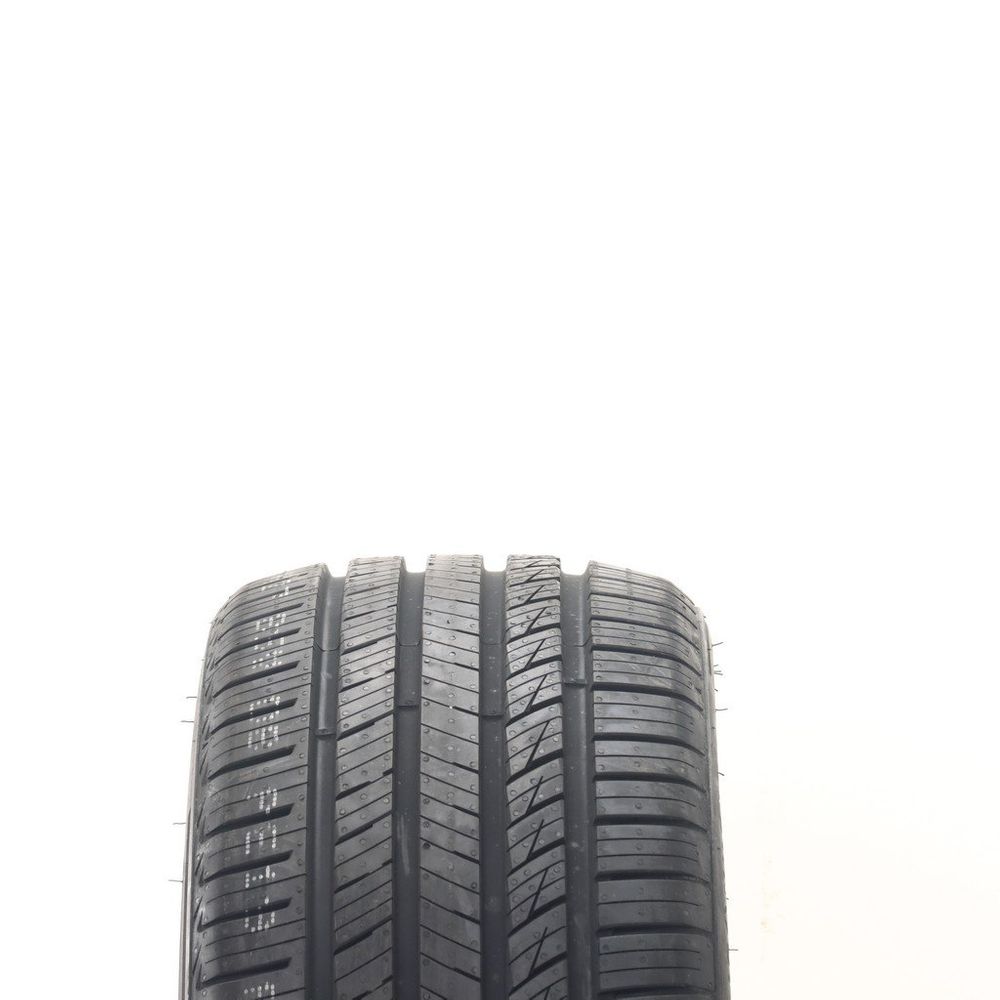 Set of (4) New 225/40R18 Ironhead Vengeance UHP HPD01 92W - Image 2