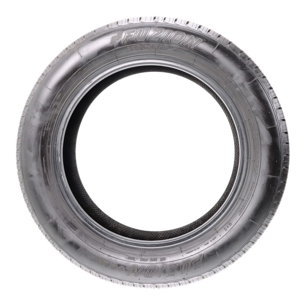 Used 225/60R18 Fuzion Touring 100V - 9/32 - Image 3