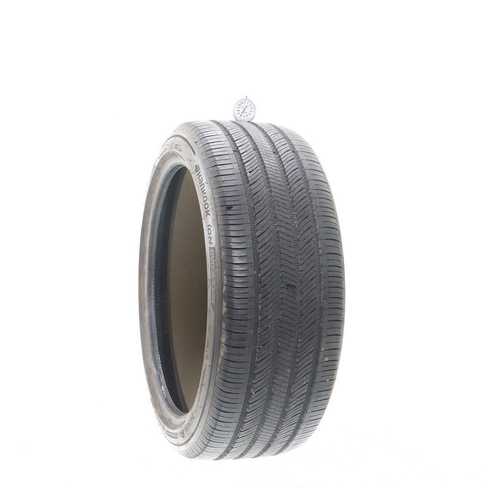 Set of (2) Used 255/40R21 Hankook iON evo AS SUV Sound Absorber EV 102Y - 8/32 - Image 1