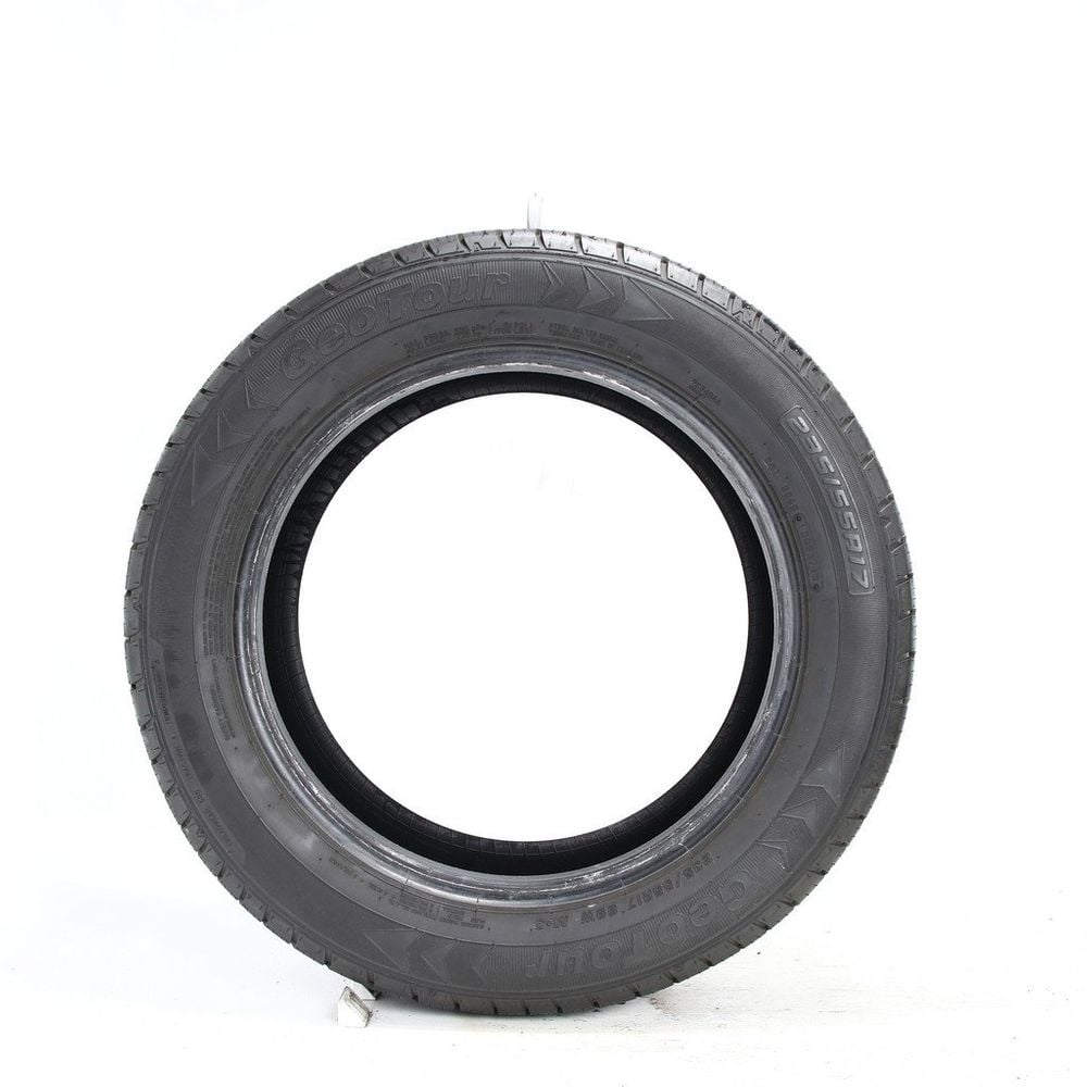 Set of (2) Used 235/55R17 Sumitomo GeoTour 99W - 8/32 - Image 3