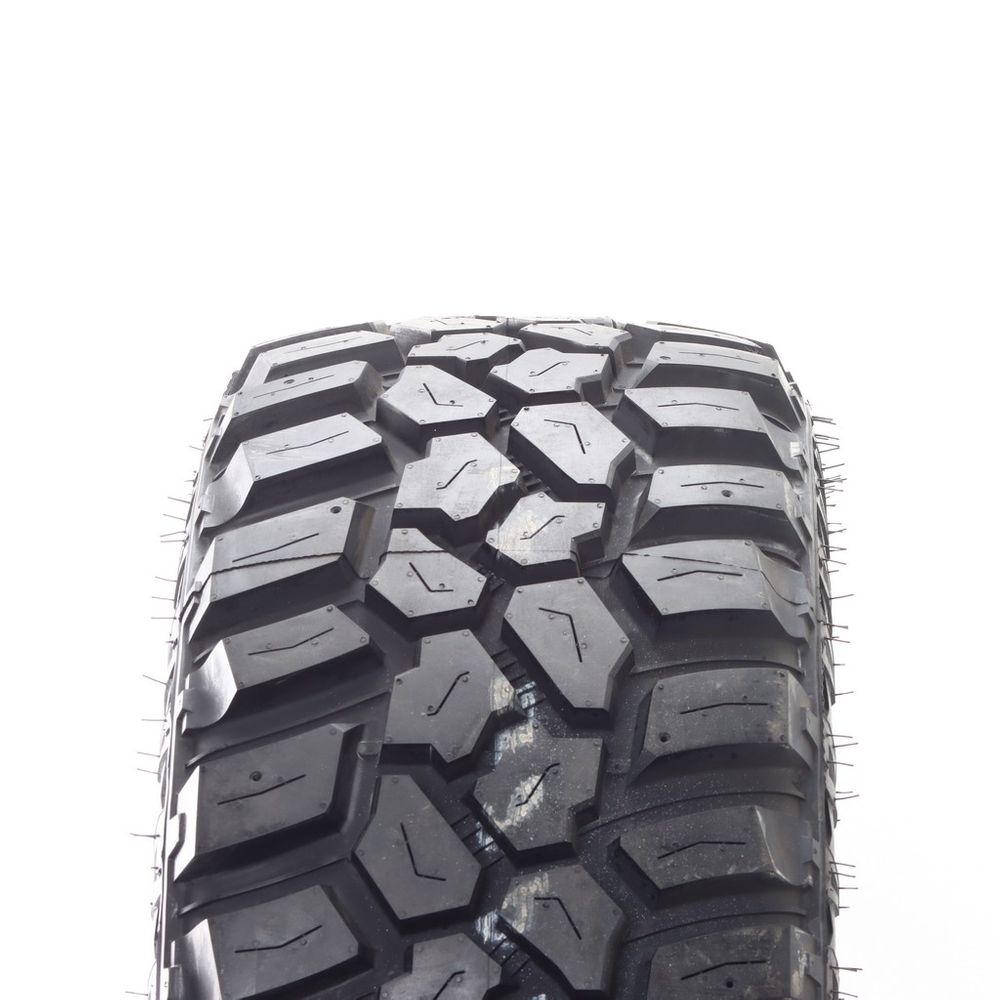 New LT 295/70R17 Cooper Evolution M/T 121/118Q E - Image 2