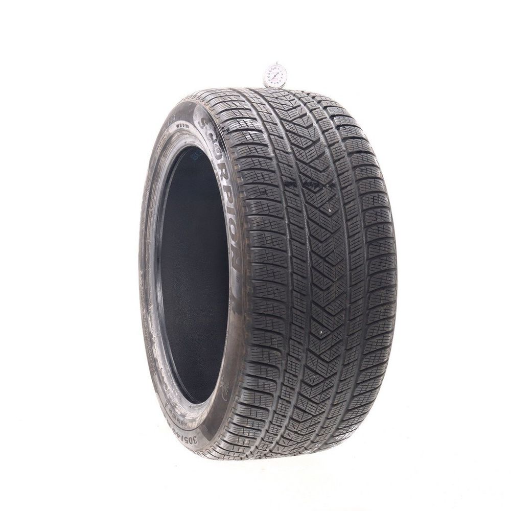 Used 305/40R20 Pirelli Scorpion Winter NO 112V - 8.5/32 - Image 1