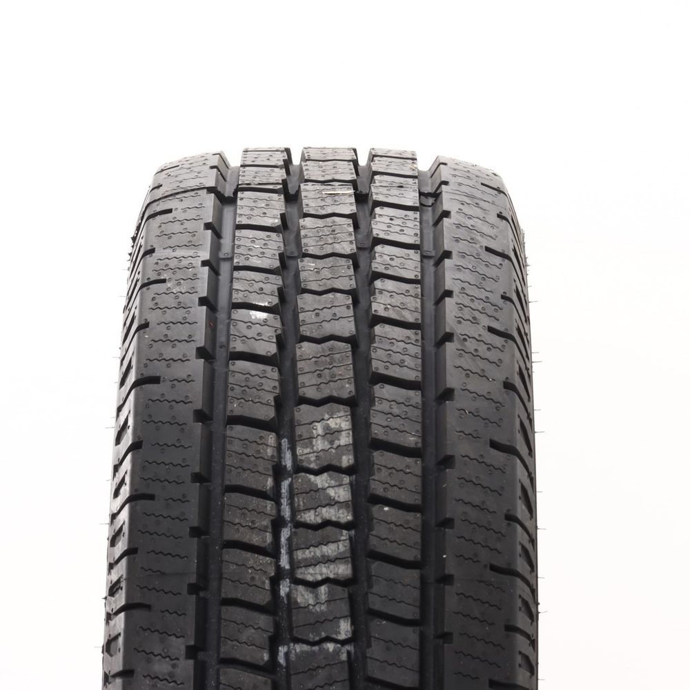 New LT 265/70R18 Cooper Discoverer HT3 124/121S E - Image 2