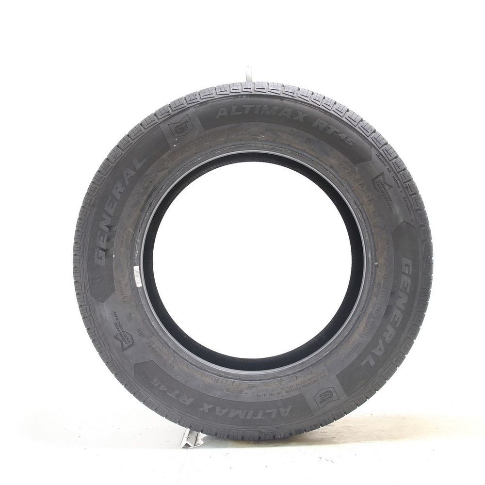 Set of (2) Used 225/65R17 General Altimax RT45 102H - 9.5/32 - Image 3