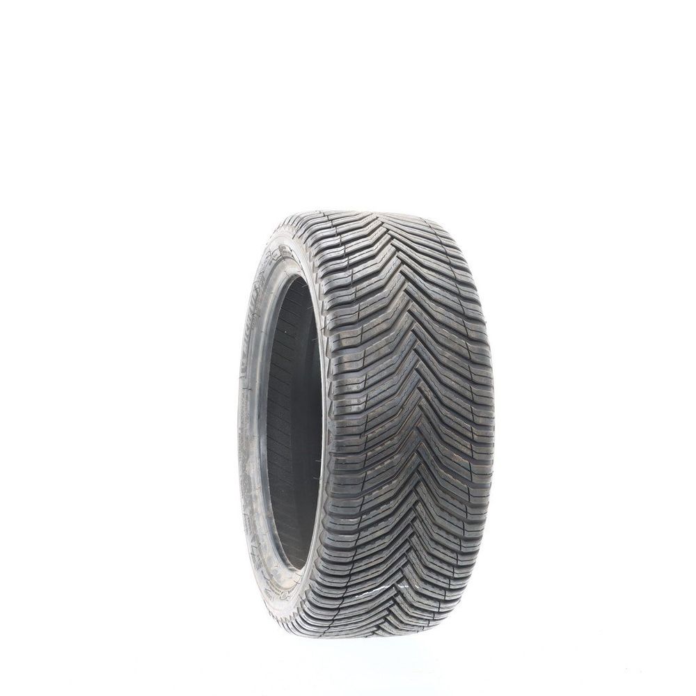 Set of (2) New 225/45R17 Michelin CrossClimate 2 91V - Image 1