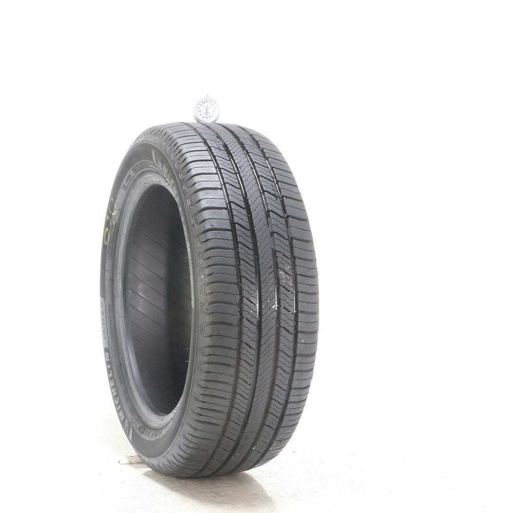 Set of (4) Used 215/55R17 Michelin Defender 2 94H - 7-8.5/32 - Image 1