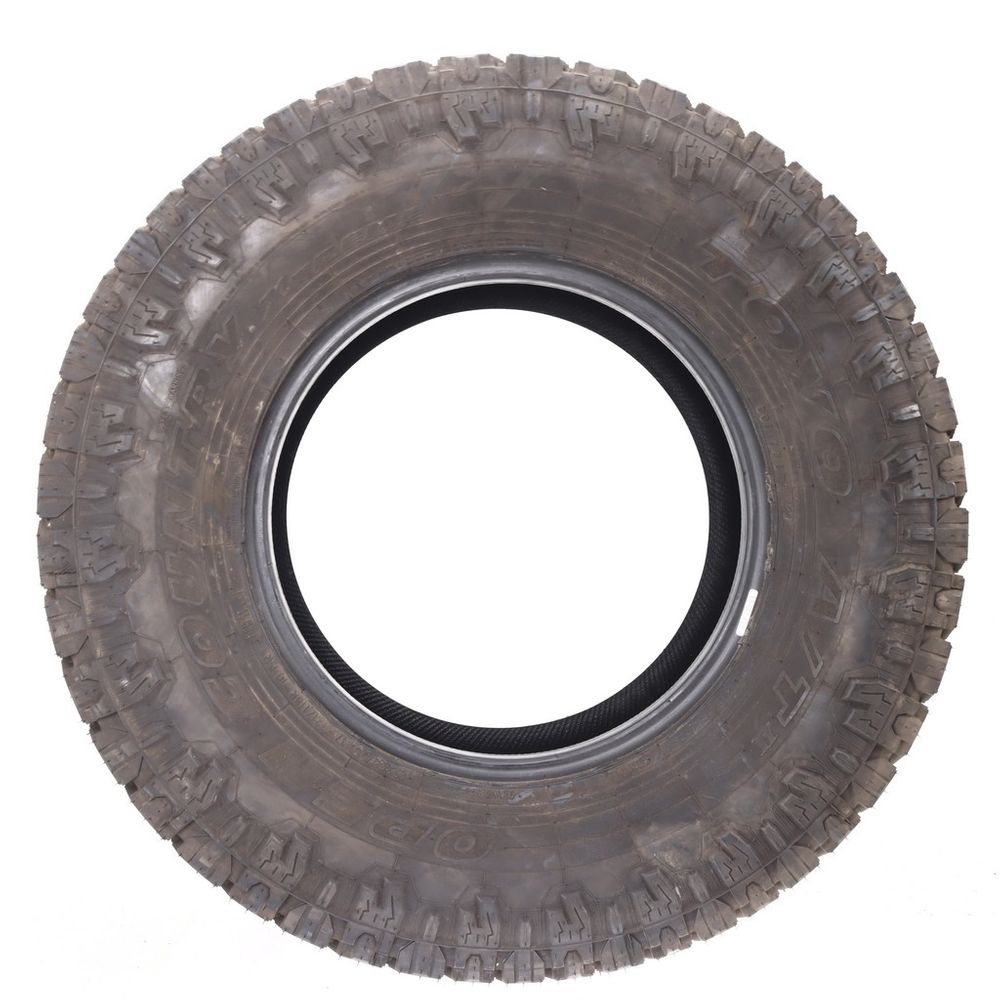 New LT 305/70R17 Toyo Open Country A/T II Xtreme 121/118R E - Image 3