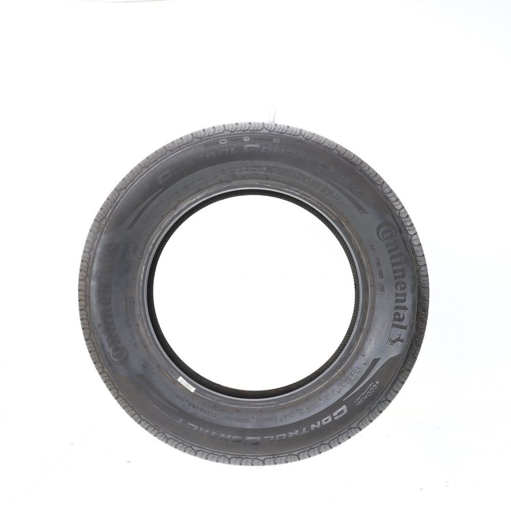 Set of (4) Used 225/65R17 Continental ControlContact Tour A/S Plus 102H - 5.5-6.5/32 - Image 6