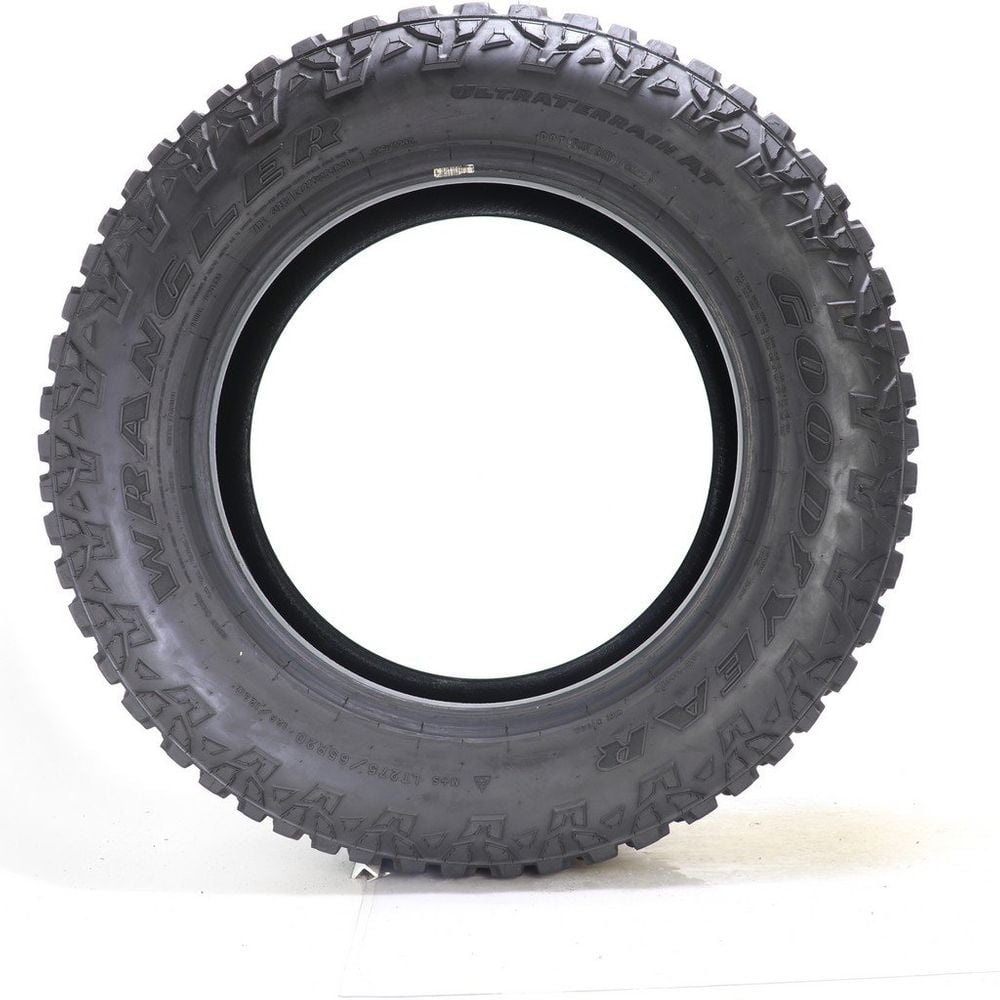 Set of (2) Used LT 275/65R20 Goodyear Wrangler Ultra Terrain AT 126/123Q - 13-13.5/32 - Image 6