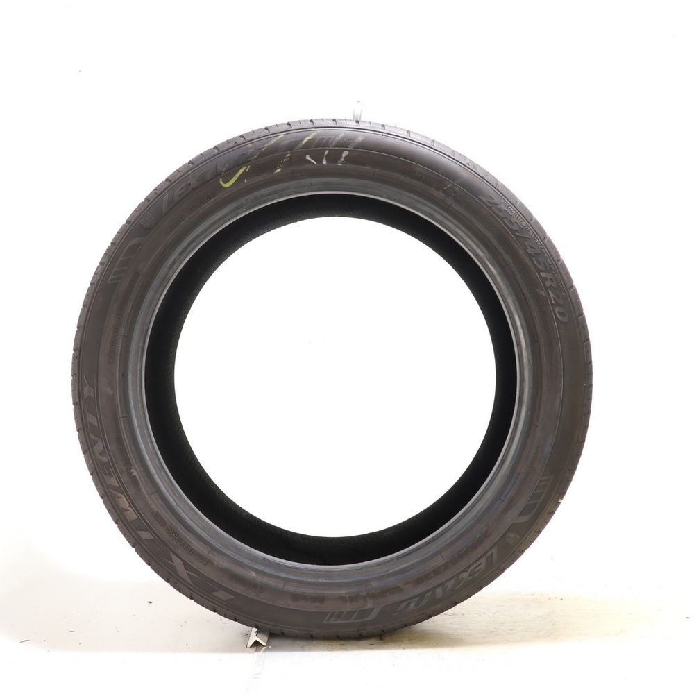 Used 255/45ZR20 Lexani LX-Twenty 105W - 9/32 - Image 3