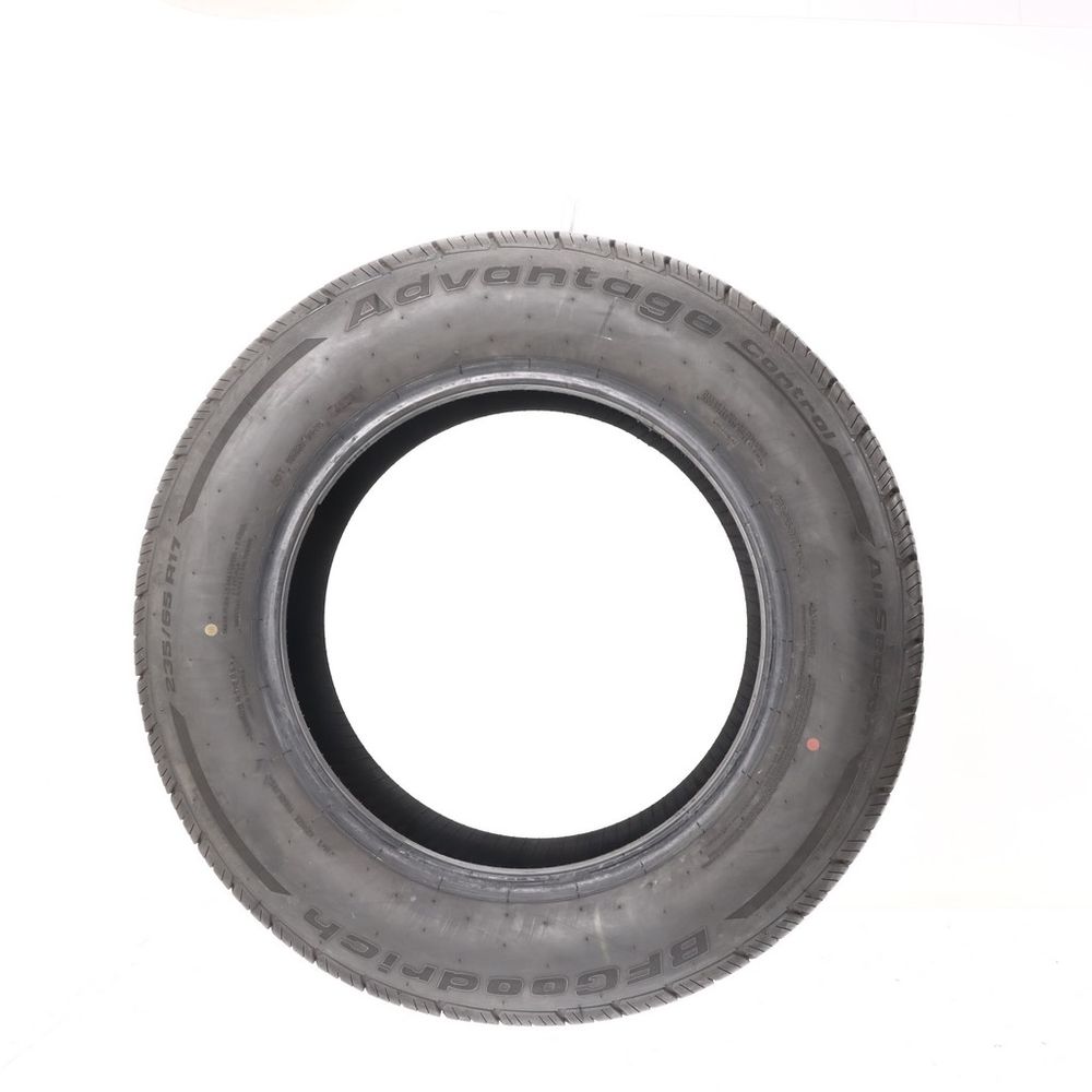 Set of (2) Used 235/65R17 BFGoodrich Advantage Control 104H - 10/32 - Image 3