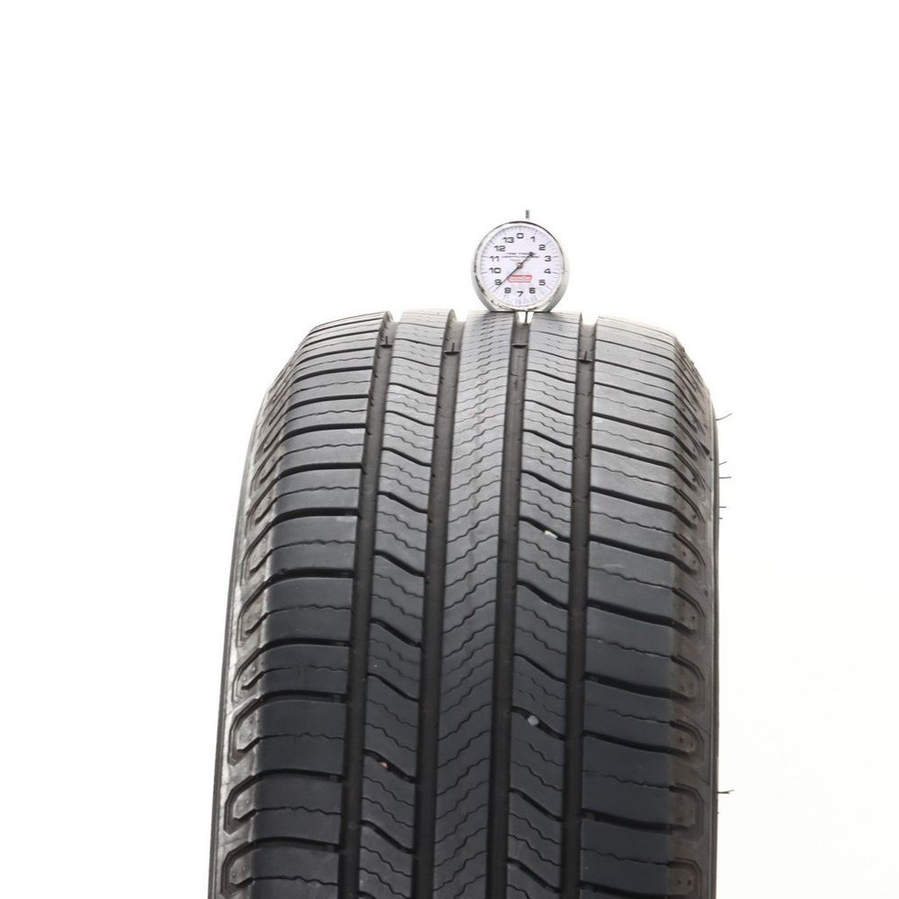 Set of (2) Used 235/65R18 Michelin X Tour A/S 2 106H - 8-8.5/32 - Image 5