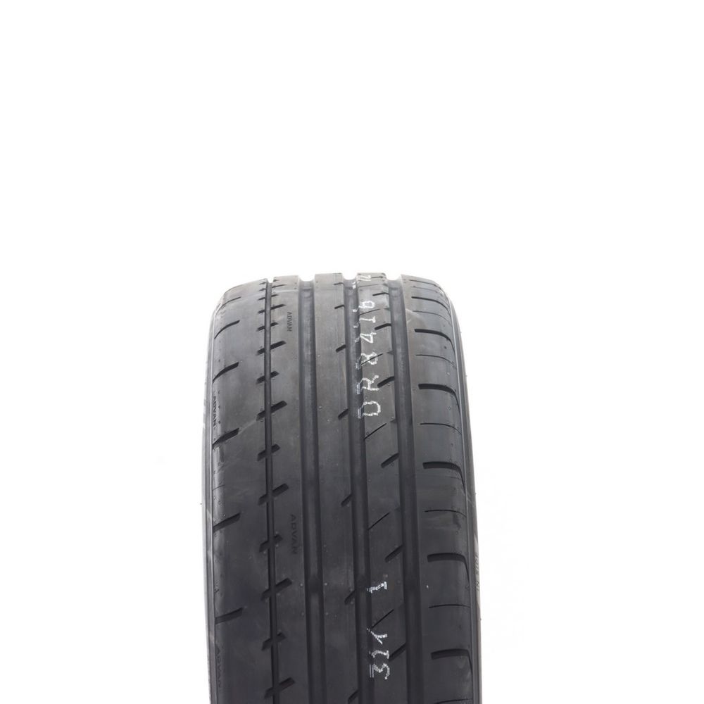 Set of (2) New 245/40R20 Yokohama Advan Apex V601 99Y - Image 2