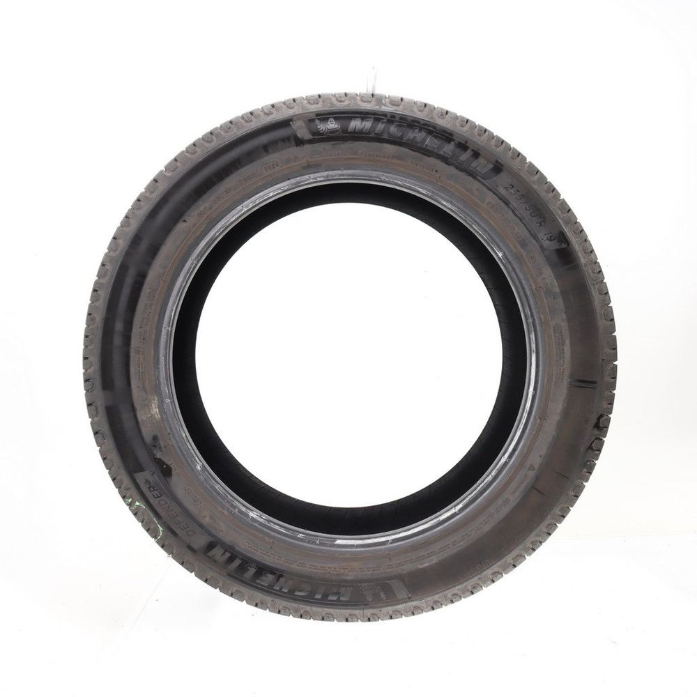 Set of (2) Used 255/50R19 Michelin Defender 2 107H - 8.5-9.5/32 - Image 3