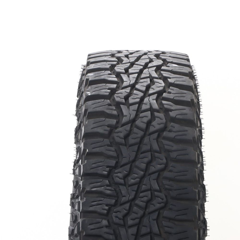 Set of (2) Used LT 275/70R18 Goodyear Wrangler Ultra Terrain AT 125/122Q E - 14-15/32 - Image 5