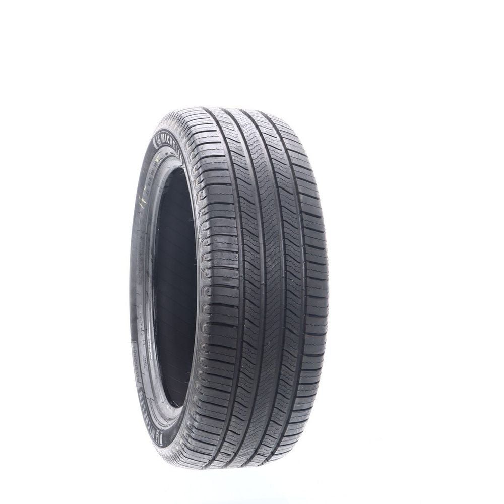 Set of (4) New 245/50R20 Michelin Defender 2 105H - Image 1