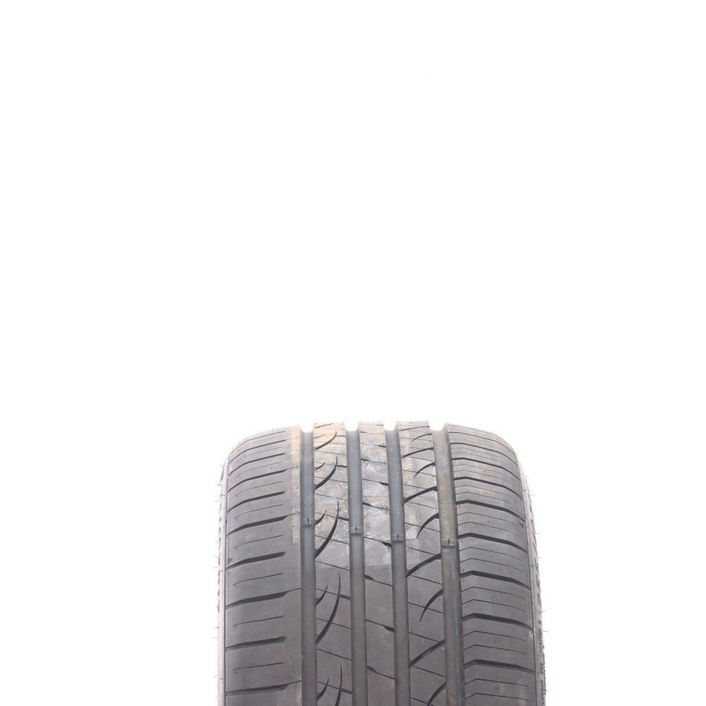 New 255/40ZR17 Fortune Viento FSR702 98W - Image 2