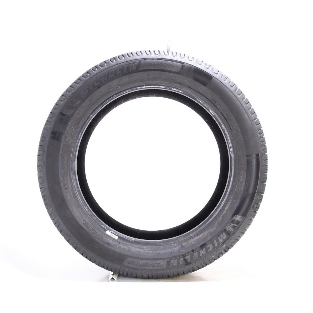 Set of (2) Used 255/55R20 Michelin Defender 2 110H - 10.5/32 - Image 3