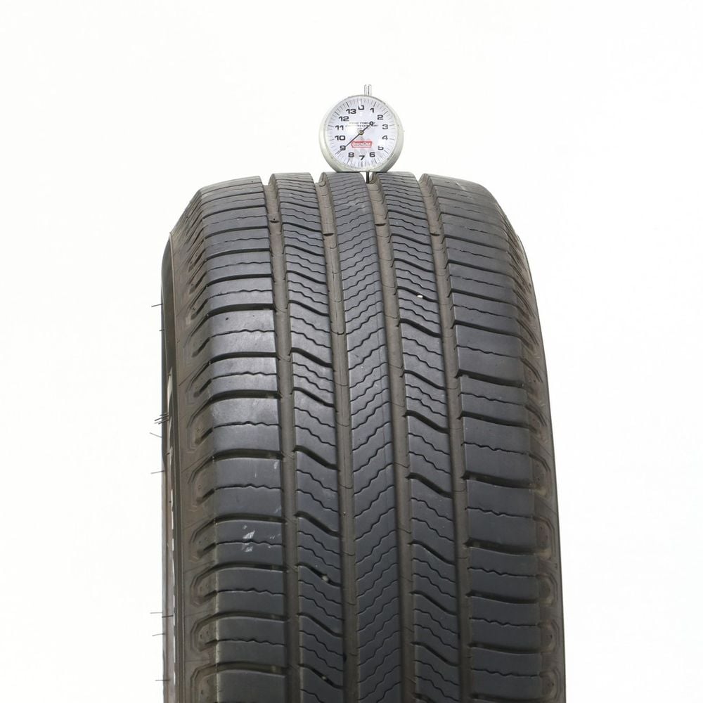 Set of (2) Used 215/60R16 Michelin Defender 2 95H - 7-8.5/32 - Image 5