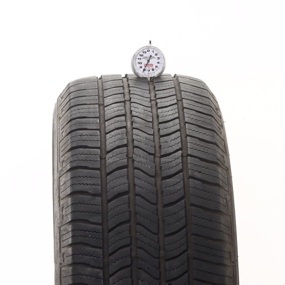 Set of (2) Used 245/60R18 Starfire Solarus HT 105H - 8-8.5/32 - Image 2