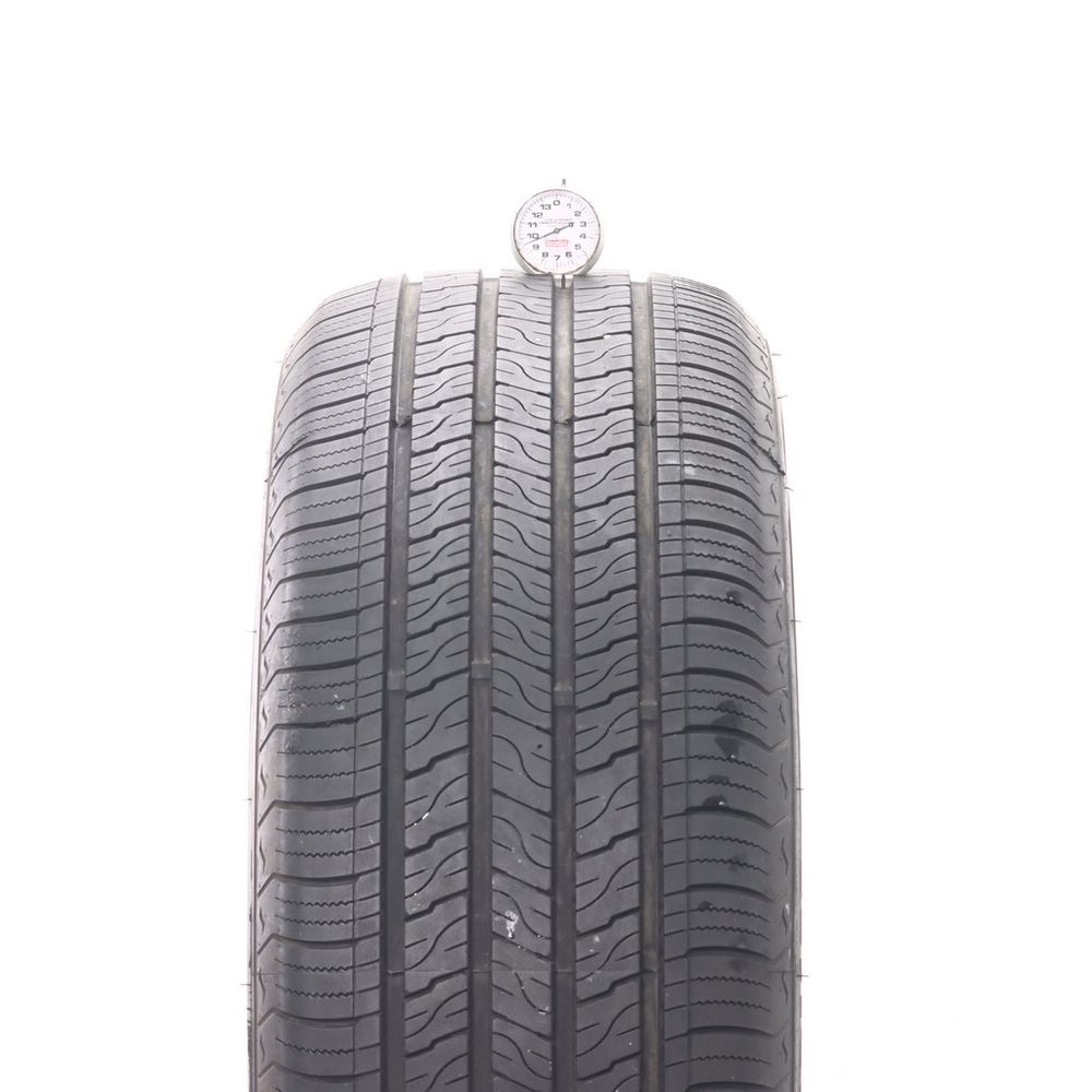 Set of (2) Used 275/55R20 Omnimax Velocity Cross 117V - 9.5/32 - Image 2