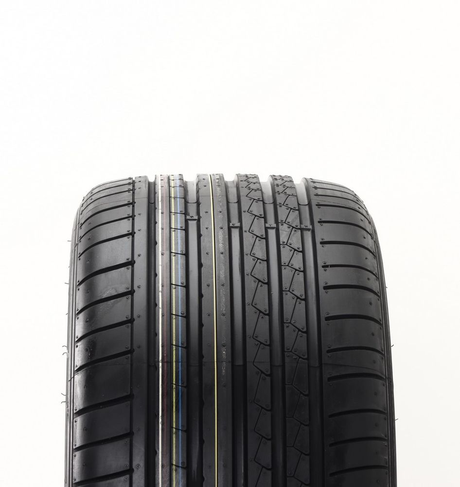 Set of (4) New 275/40R19 Dunlop SP Sport Maxx GT DSST Run Flat 101Y - Image 2