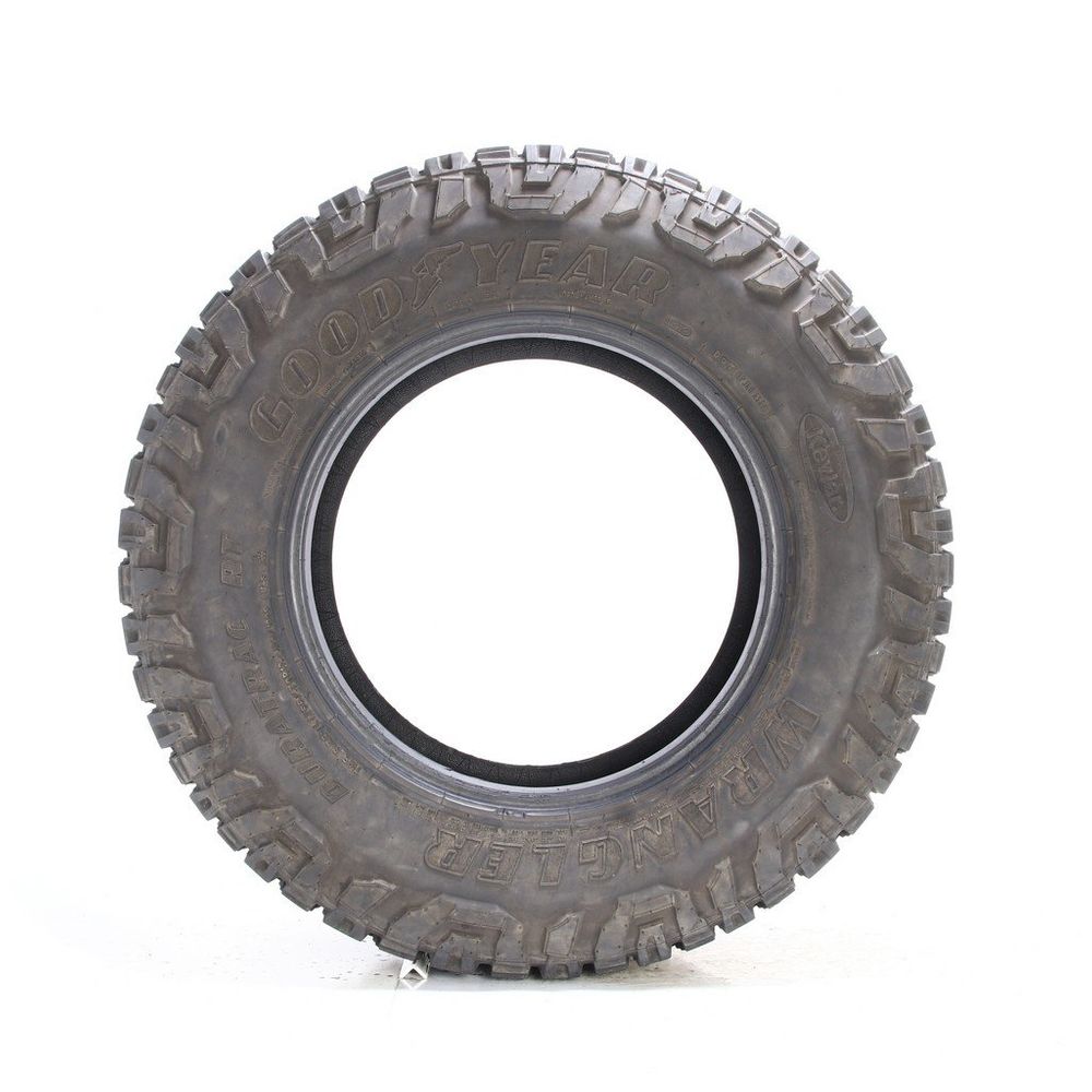 Used LT 265/70R17 Goodyear Wrangler Duratrac RT Kevlar 123/120S E - 15/32 - Image 3