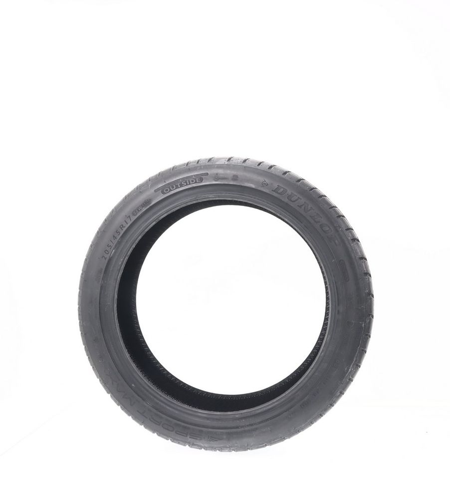 New 205/45R17 Dunlop Sport Maxx RT 88W - Image 3