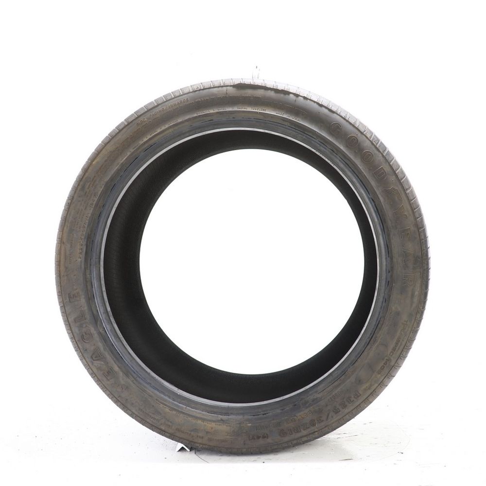 Set of (2) Used 325/30ZR19 Goodyear Eagle LL 94Y - 6/32 - Image 3