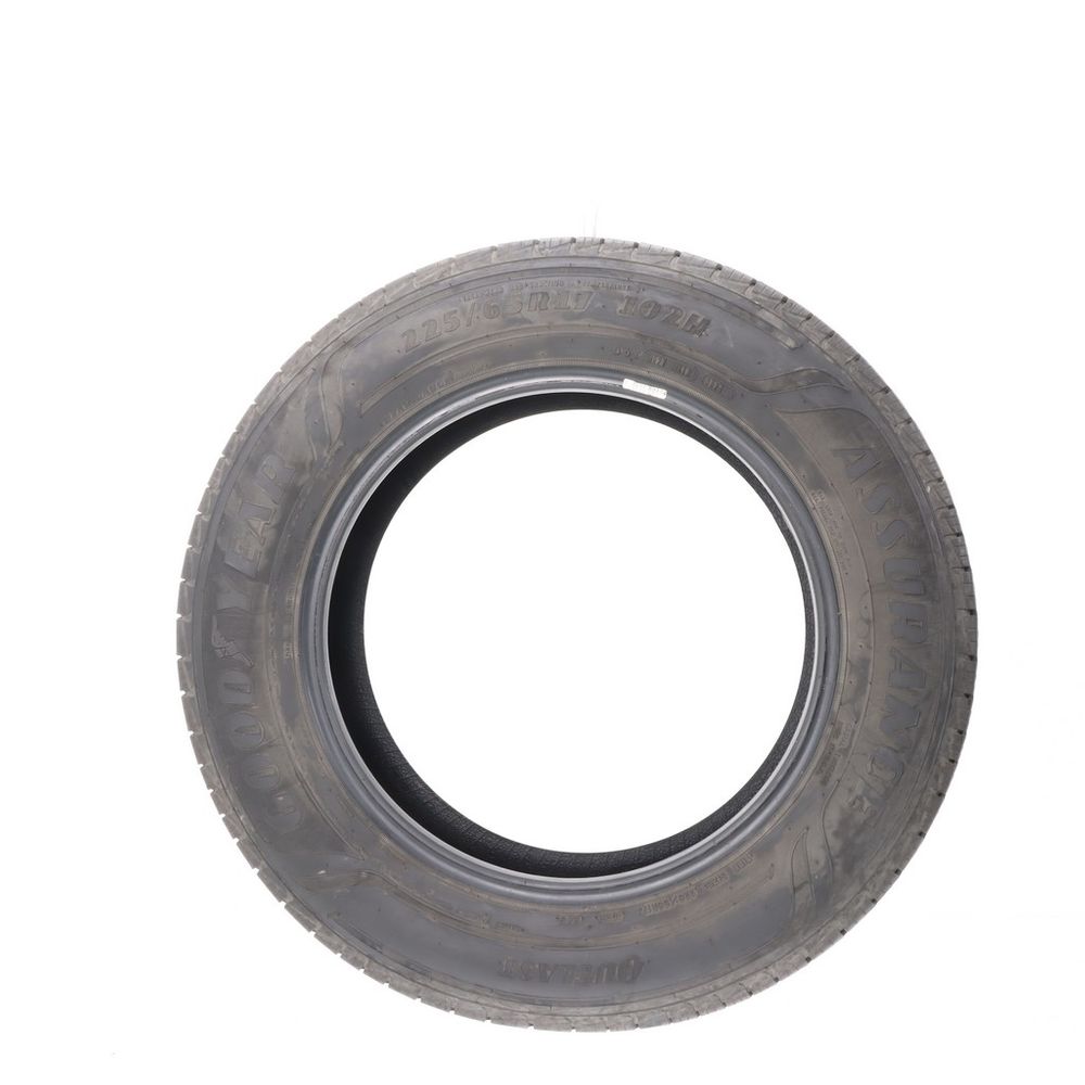 Used 225/65R17 Goodyear Assurance Outlast 102H - 10/32 - Image 3