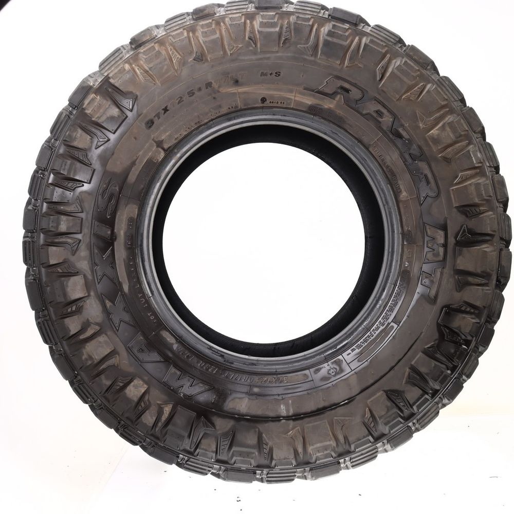 Used LT 37X12.5R17 Maxxis Razr MT 128Q E - 8.5/32 - Image 3
