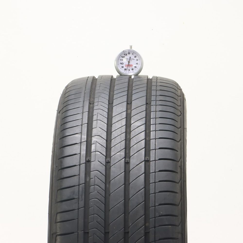 Set of (2) Used 225/55ZR17 Kumho Majesty 9 Solus TA91 101W - 7.5-8/32 - Image 2